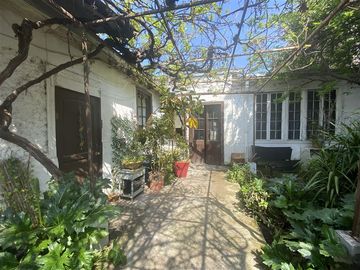 Casa en Venta en Barrio Italia, Salvador, Sucre