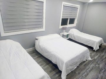 SE VENDE ESPECTACULAR PARCELA CON CASA 5D/5B LA SERENA