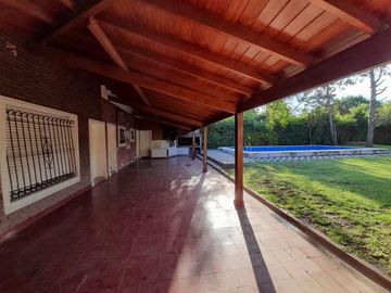Casa - El Trébol