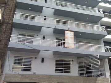 Departamento de un dormitorio a la venta, Roca 1500.-