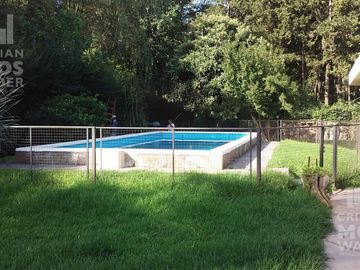 Casa  en venta 5 ambientes- Escobar