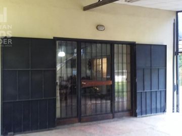 Casa  en venta 5 ambientes- Escobar
