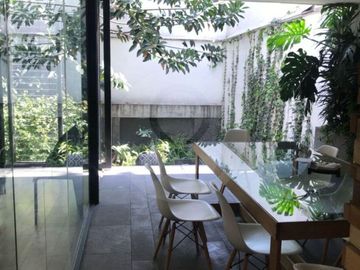 Edificio en venta en Insurgentes San Borja