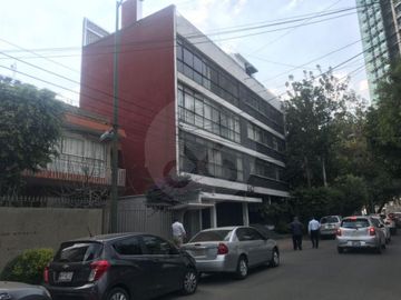 Edificio en venta en Insurgentes San Borja