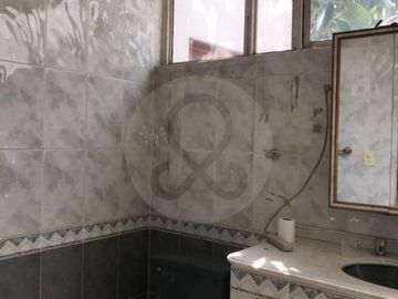 Edificio en venta en Insurgentes San Borja