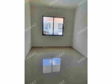 CASA EN VENTA CON ALBERCA NUEVA EN FRACC. SAN MARCOS  VILLAHERMOSA TABASCO