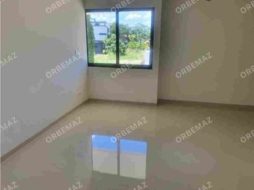CASA EN VENTA CON ALBERCA NUEVA EN FRACC. SAN MARCOS  VILLAHERMOSA TABASCO