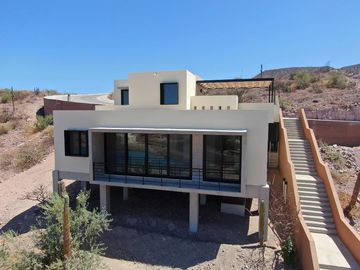 Casa Caimán