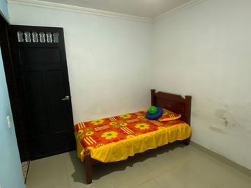 Venta de casa en barrio Cristóbal, Medellín