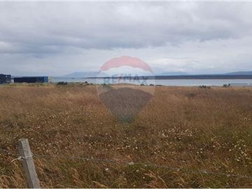 Terreno Panorámico en Puerto Natales: 5000 m²