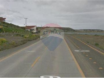 Terreno Panorámico en Puerto Natales: 5000 m²