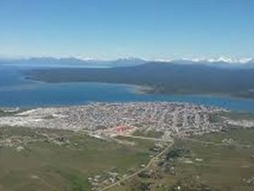 Terreno Panorámico en Puerto Natales: 5000 m²