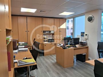 Oficina en Venta en Av. Apoquindo, Estadio Español de Las Condes