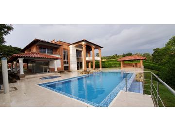 RENTA HERMOSA CASA CAMPESTRE CERRITOS