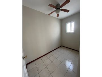 CASA EN VENTA EN PORTAL DEL NORTE