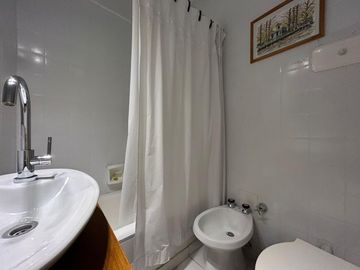 Departamento en venta - 2 Dormitorios 2 Baños - 80Mts2 - Barrio Norte
