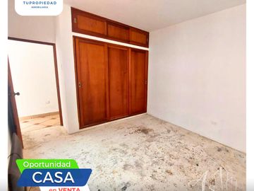VENTA CASA 2 PISOS URB PRO LIMA LOS OLIVOS