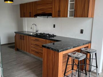 Casa Nueva en Venta - Privada sobre Av. San Antonio