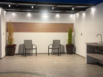 Casa Nueva en Venta - Privada sobre Av. San Antonio