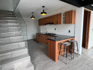 Casa Nueva en Venta - Privada sobre Av. San Antonio