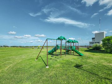 Terreno de 1035m² con amenities y la mejor zona del barrio