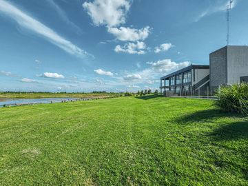Terreno de 1035m² con amenities y la mejor zona del barrio
