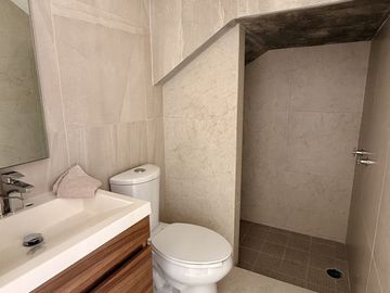 Casa en Venta 3 Recámaras (1 PB) Norte Residencial Colima Zentralia Coto Privado