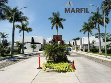 Casa en Venta 3 Recámaras (1 PB) Norte Residencial Colima Zentralia Coto Privado