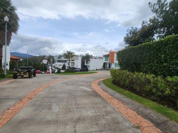 ALTOZANO