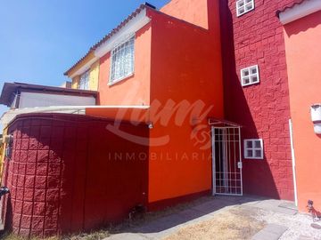 VENTA DE CASA HACIENDA SANTA CLARA LERMA, TOLUCA