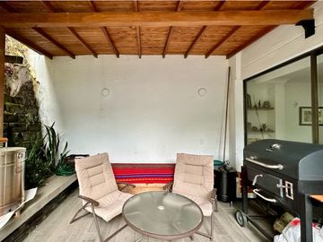 VENDEMOS CASA UNIDAD CERRADA SAN LUCAS BAÑOS REMODELADOS, DOS NIVELES