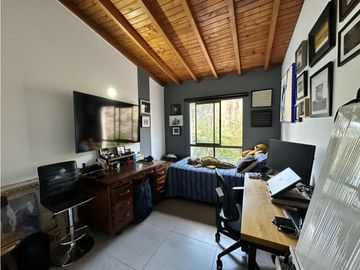 VENDEMOS CASA UNIDAD CERRADA SAN LUCAS BAÑOS REMODELADOS, DOS NIVELES