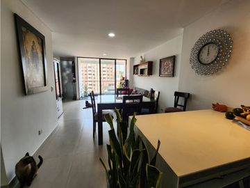APARTAMENTO EN VENTA EN LAURELES MEDELLN