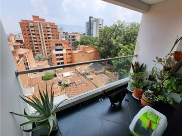 APARTAMENTO EN VENTA EN LAURELES MEDELLN
