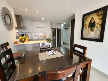 APARTAMENTO EN VENTA EN LAURELES MEDELLN