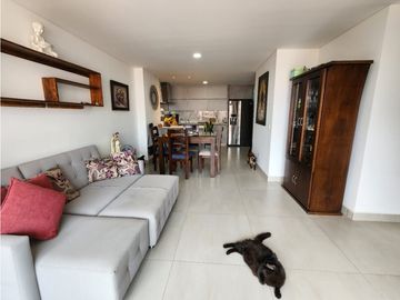 APARTAMENTO EN VENTA EN LAURELES MEDELLN