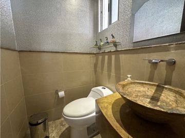 CASA EN VENTA ENVIGADO LOMA BENEDICTINOS