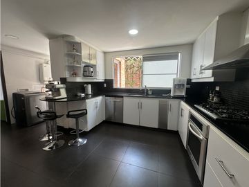 CASA EN VENTA ENVIGADO LOMA BENEDICTINOS