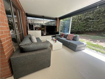 CASA EN VENTA ENVIGADO LOMA BENEDICTINOS