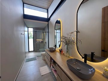 CASA EN VENTA EN EL POBLADO LOS BALSOS