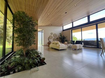 CASA EN VENTA EN EL POBLADO LOS BALSOS