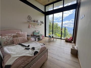 CASA EN VENTA EN EL POBLADO LOS BALSOS
