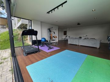 CASA EN VENTA EN EL POBLADO LOS BALSOS