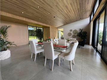 CASA EN VENTA EN EL POBLADO LOS BALSOS