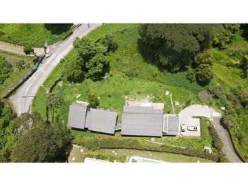 CASA EN VENTA EN EL POBLADO LOS BALSOS