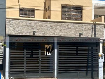 Paseo Real