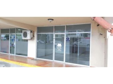 VENDO LOCAL COMERCIAL EN VIA PORRAS