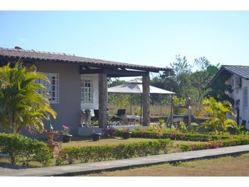 PENONOME / LLANO GRANDE / PH MAJA / 300M2 / 2 HABITACION