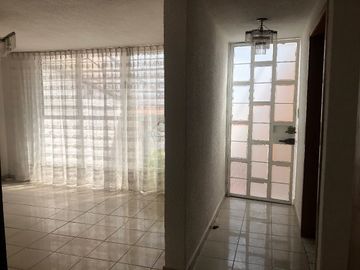 Casa en renta en Cumbres del Valle