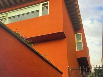 CASA EN VILLA MAGNA INTERLOMAS. Renta o venta